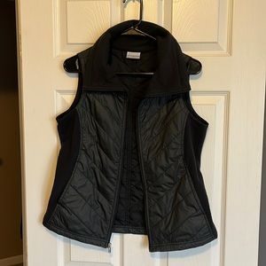 Columbia Puffer Vest. Women’s. Size Small